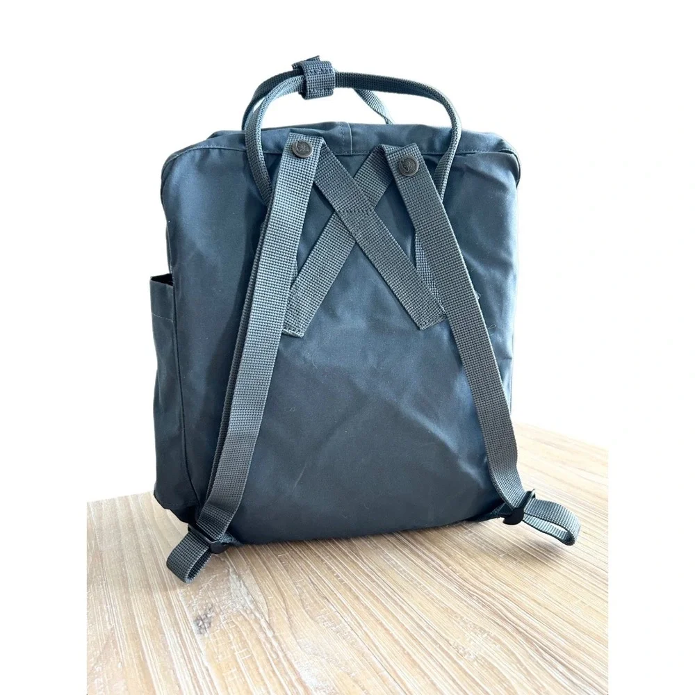 NEW Fjallraven Kanken Backpack Super Grey YouTube Logo Special Edition Bag